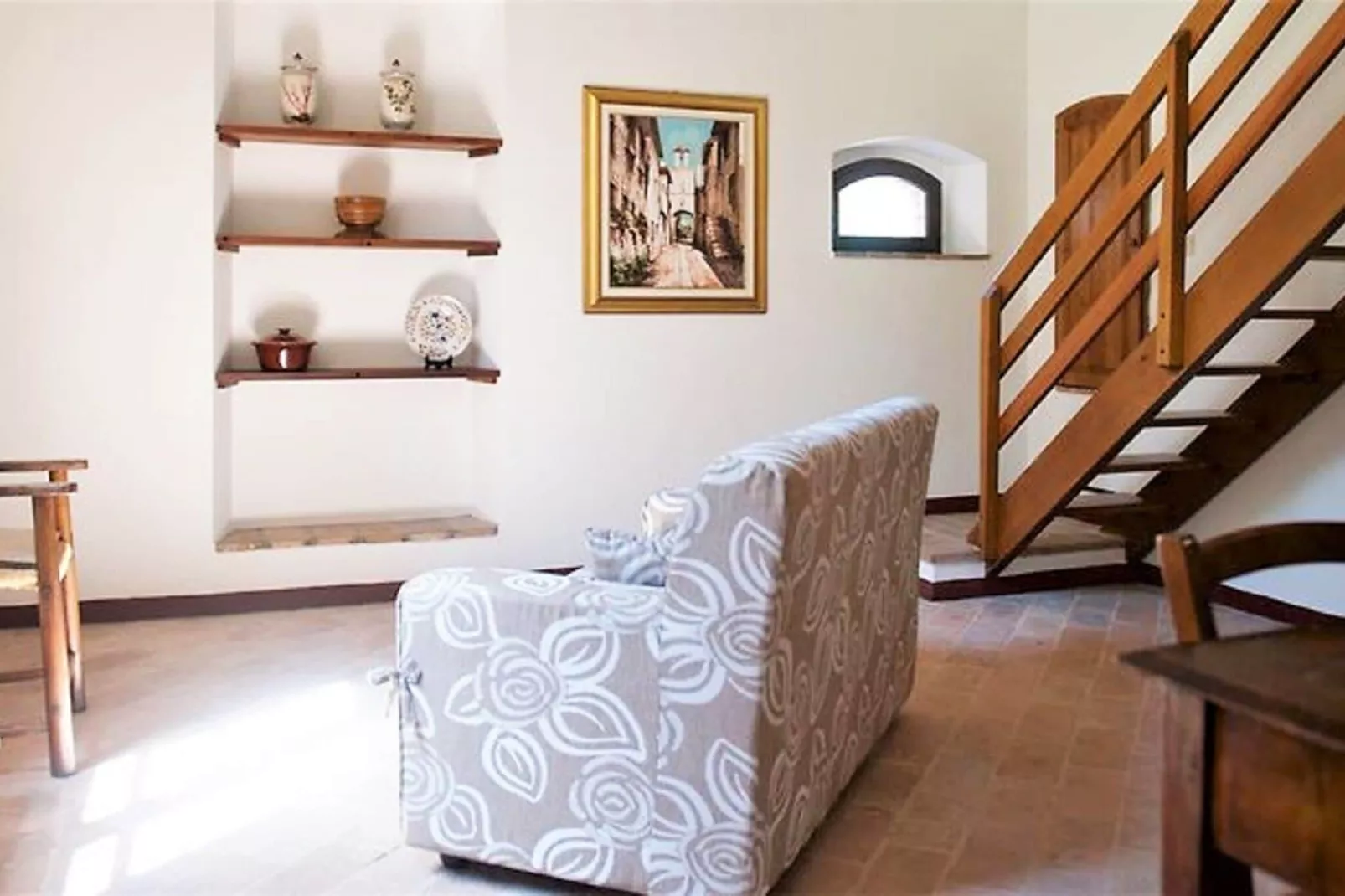 Armeria-Living room