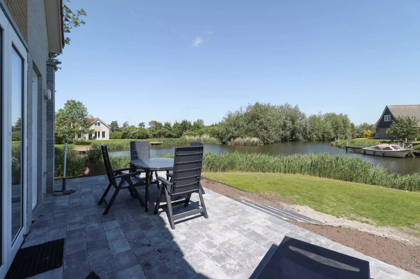 Beach Resort Makkum 28-Terrace balcony