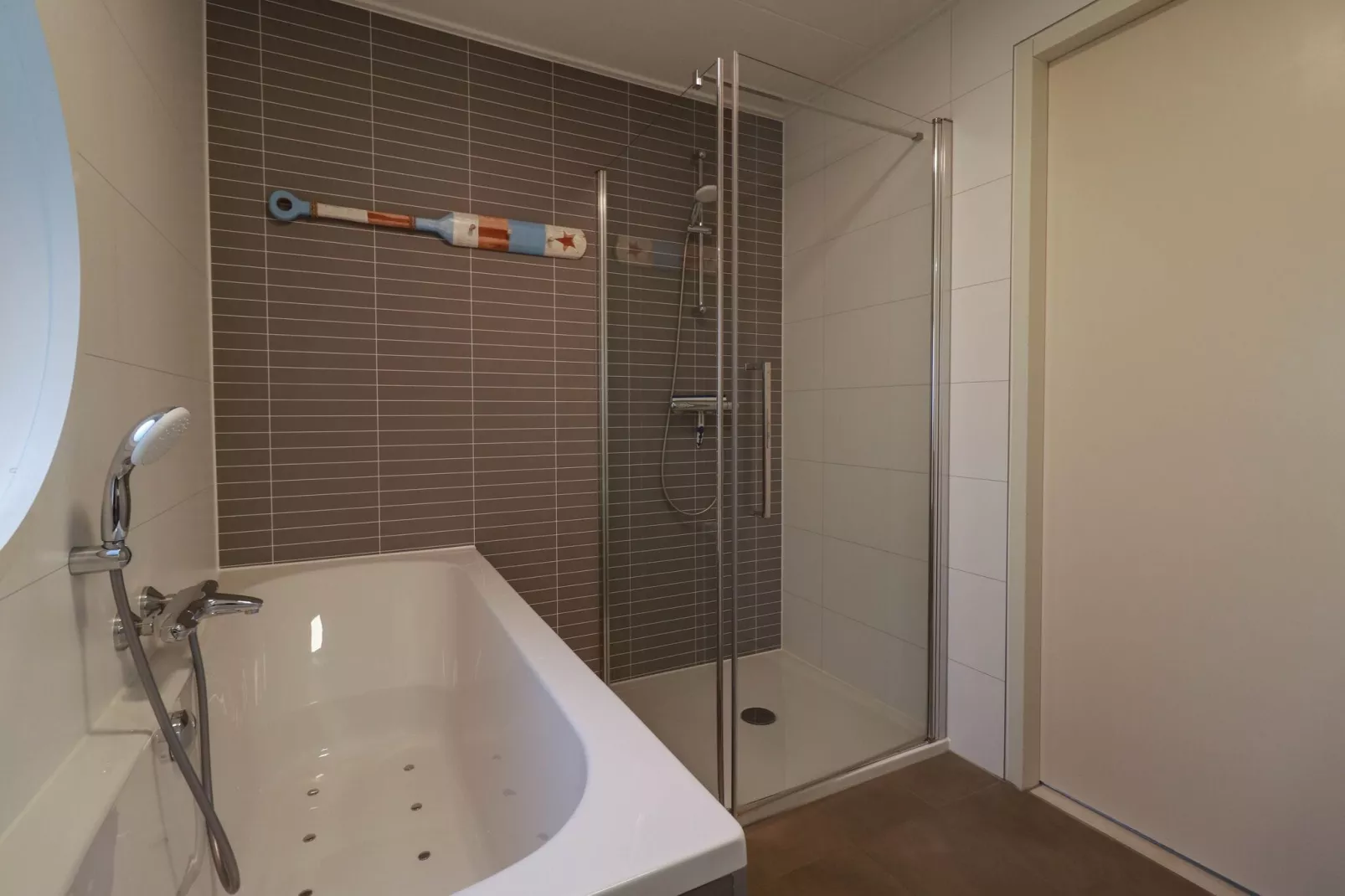 Beach Resort Makkum 30-Bathroom