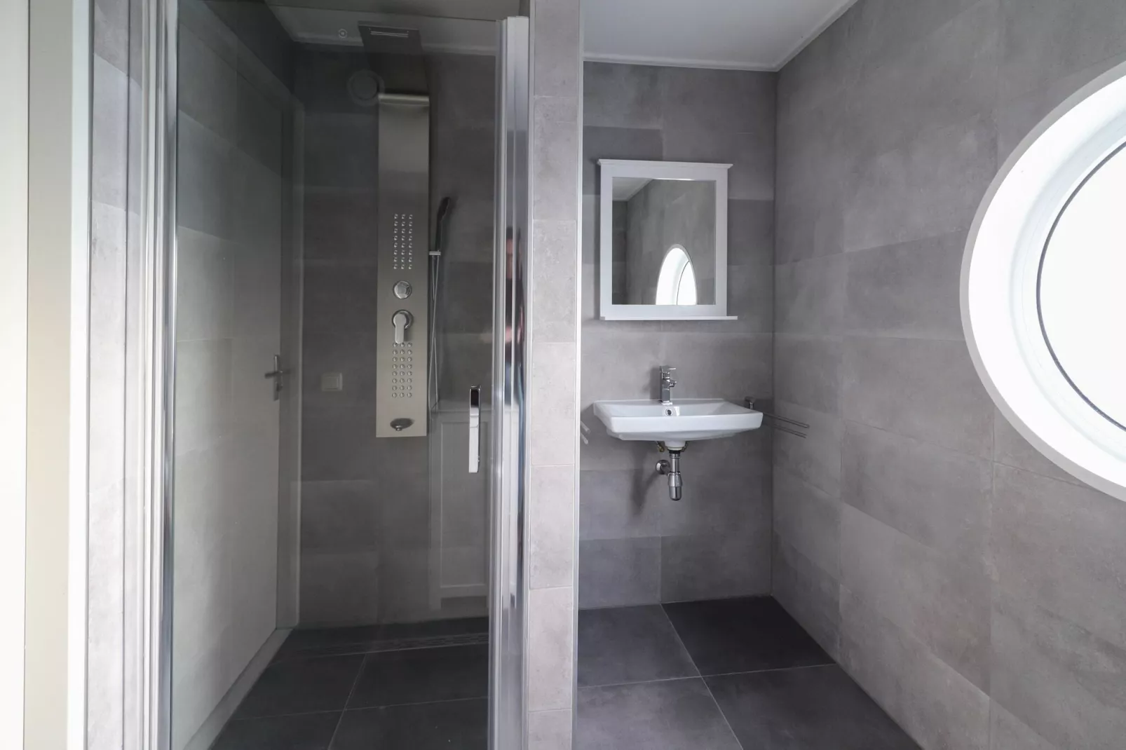 Beach Resort Makkum 30-Bathroom