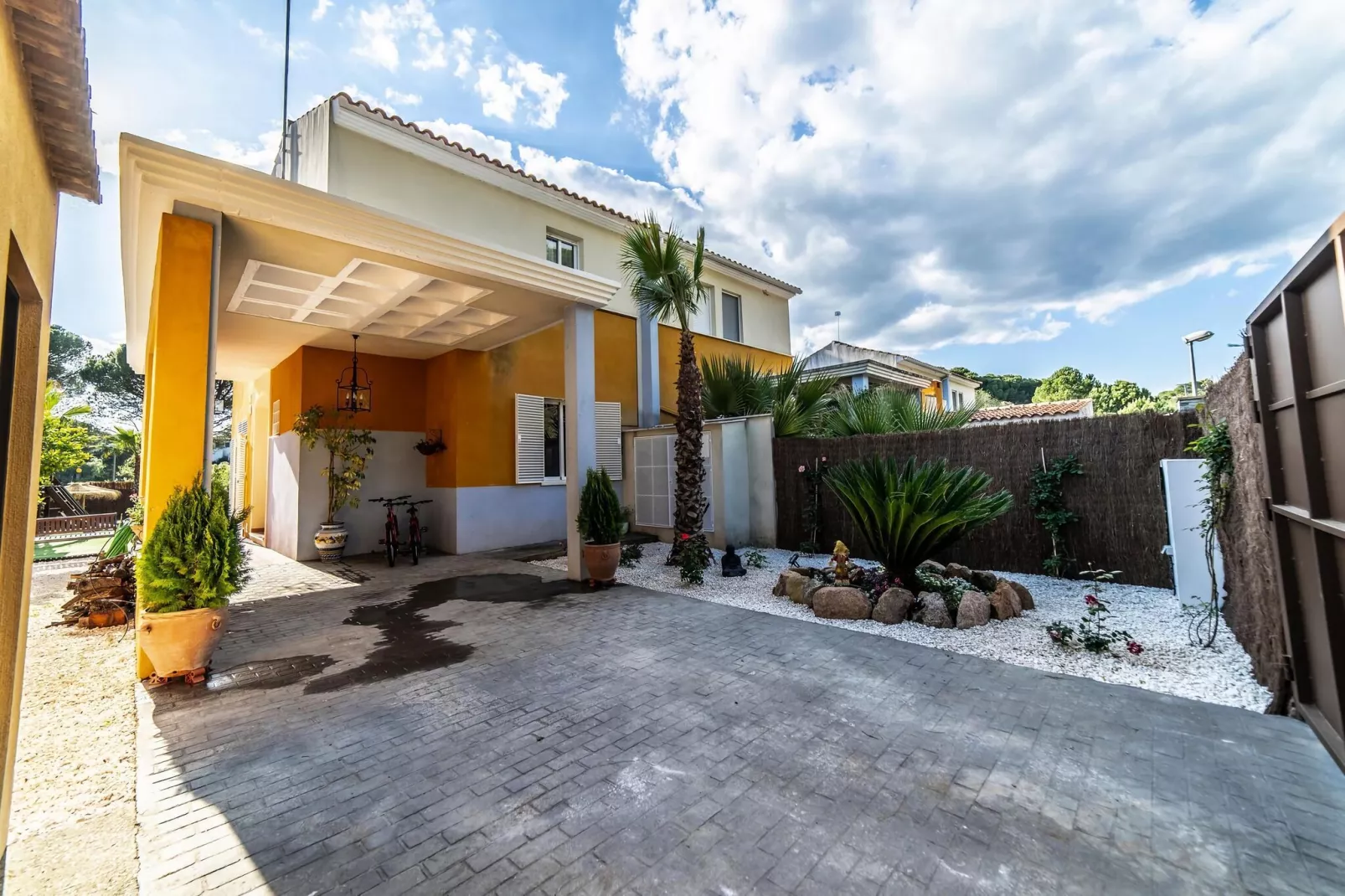Haus in las Jaras - CT 120 CO 5 PAX-Landing