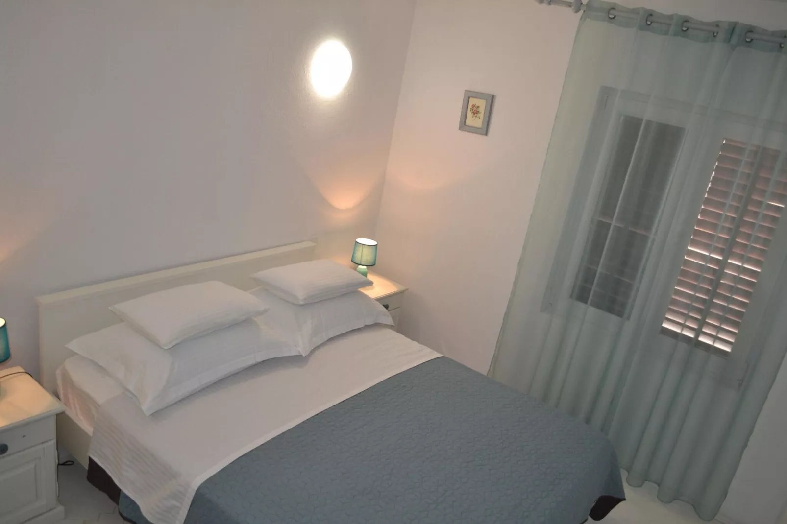 Corto Maltese-Bedroom