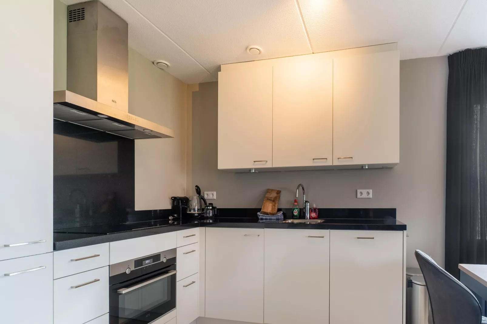 De Kluut Huis Nr 12-Kitchen