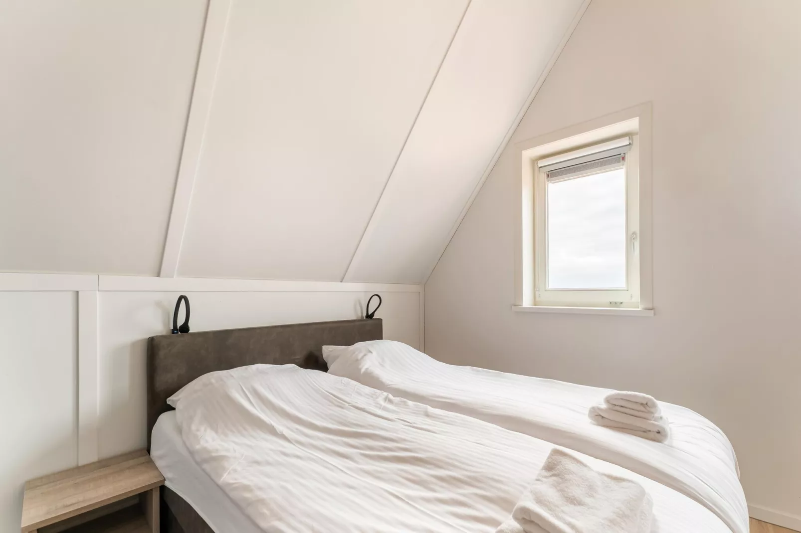 De Kluut Huis Nr 12-Bedroom