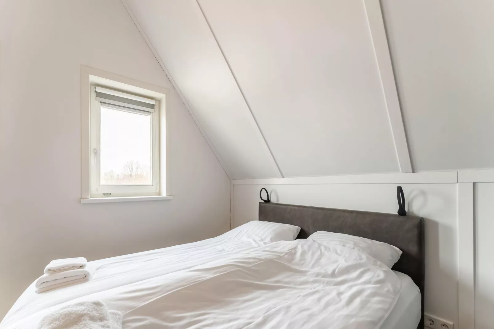 De Kluut Huis Nr 12-Bedroom