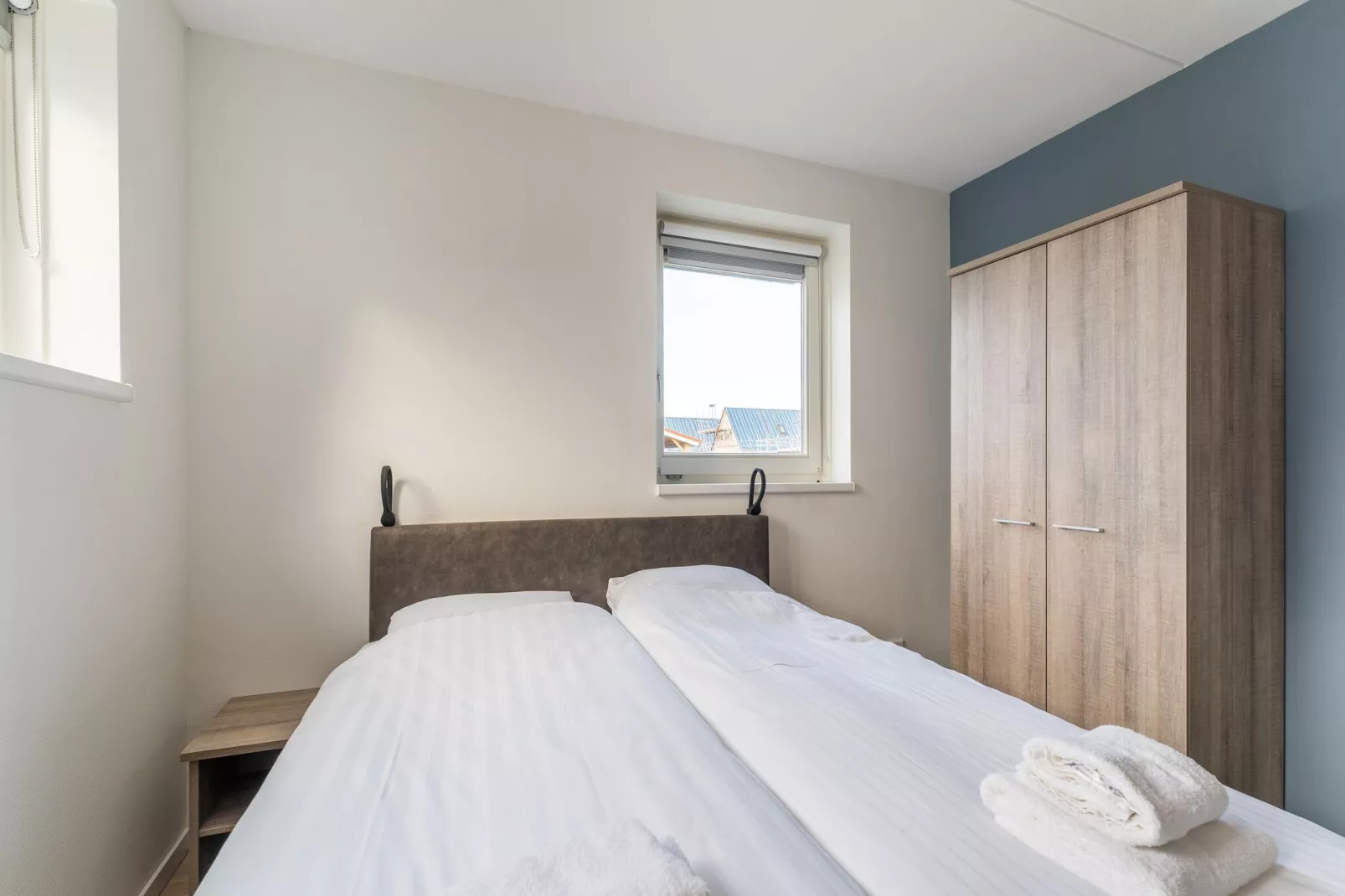 De Pelikaan Huis Nr 45-Bedroom