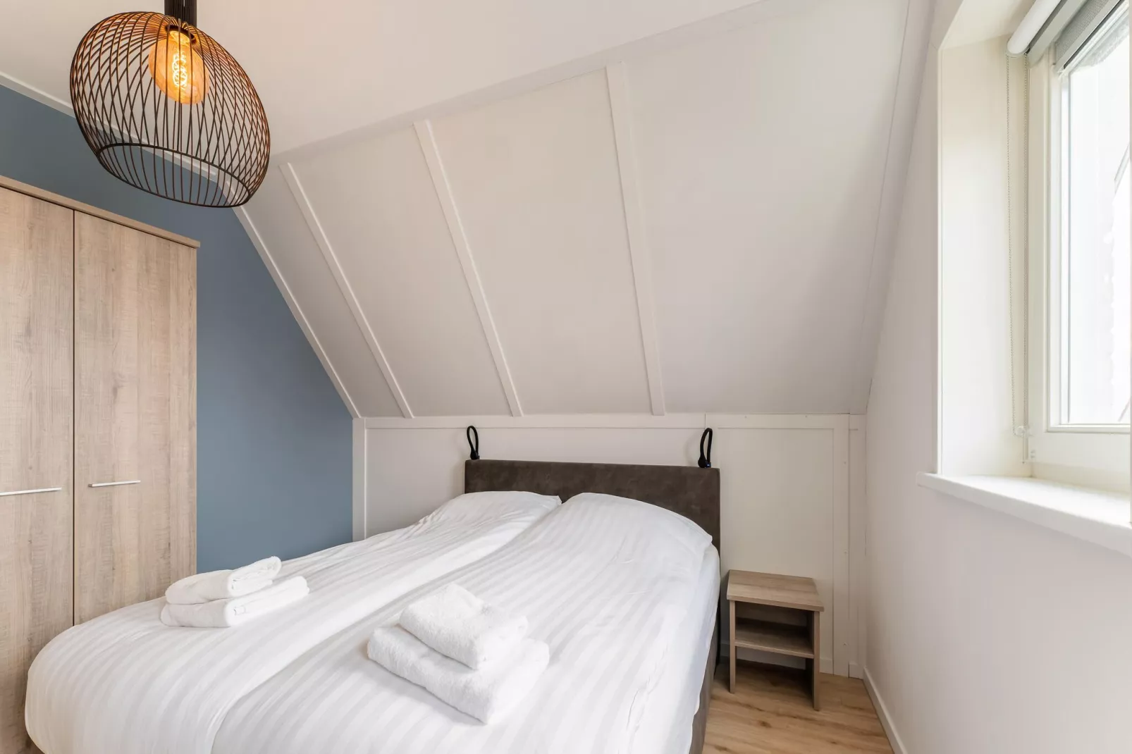 De Pelikaan Huis Nr 45-Bedroom