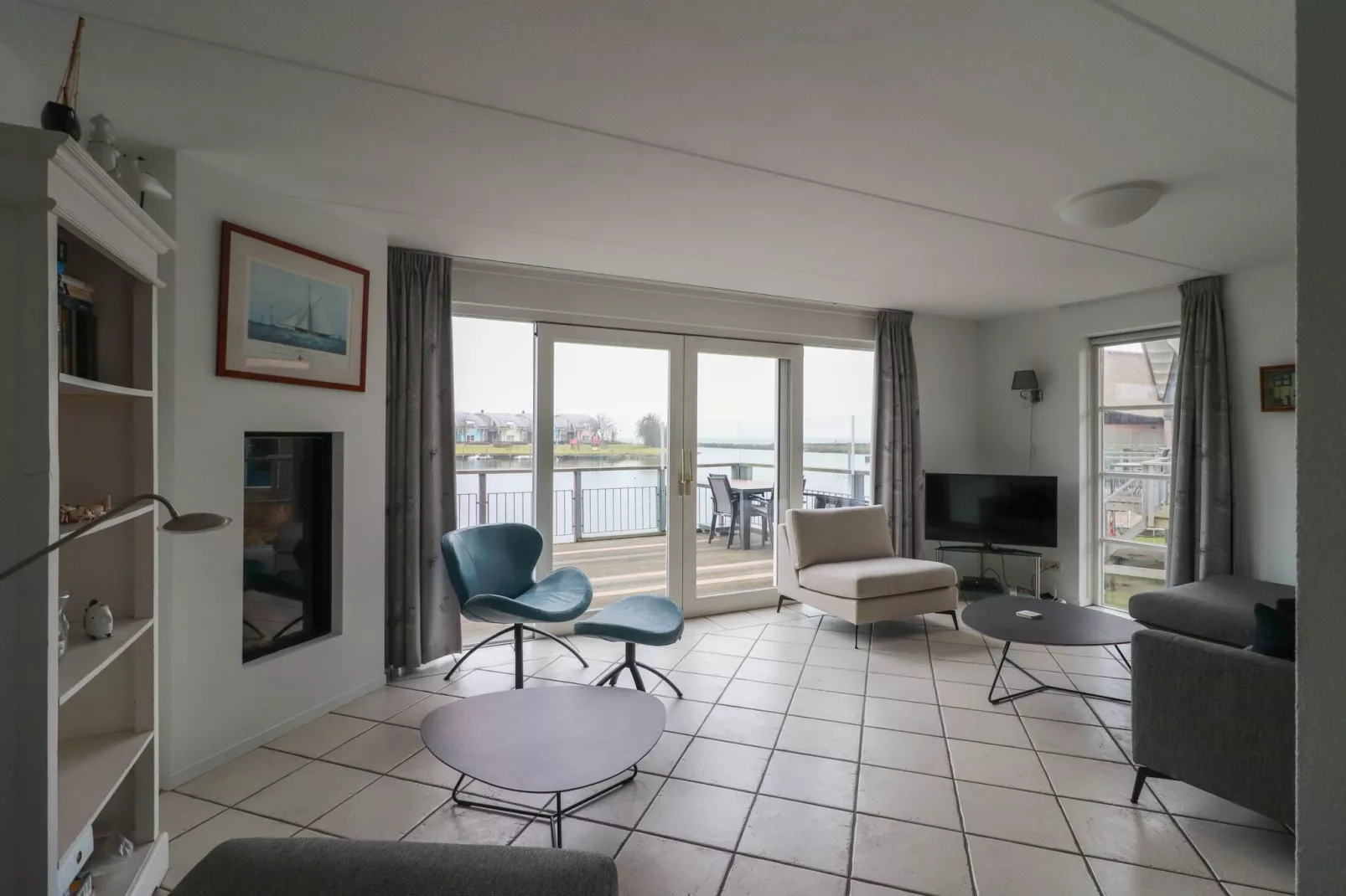 Beach Resort Makkum 33-Living room
