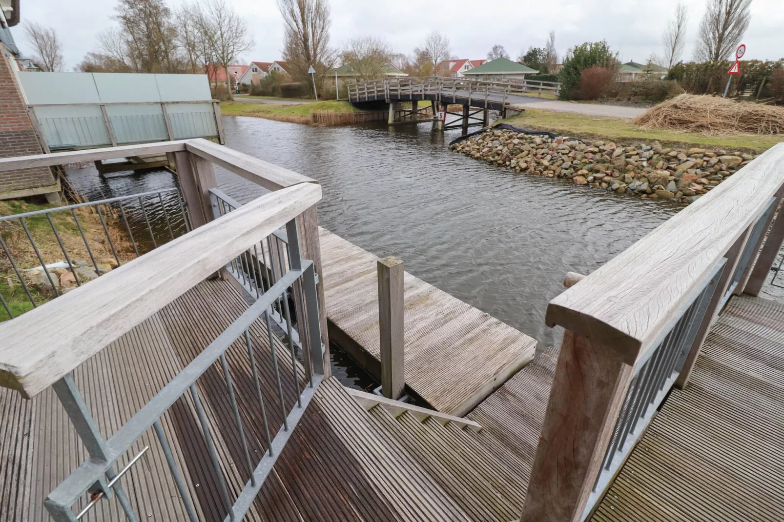 Beach Resort Makkum 34-Terrace balcony