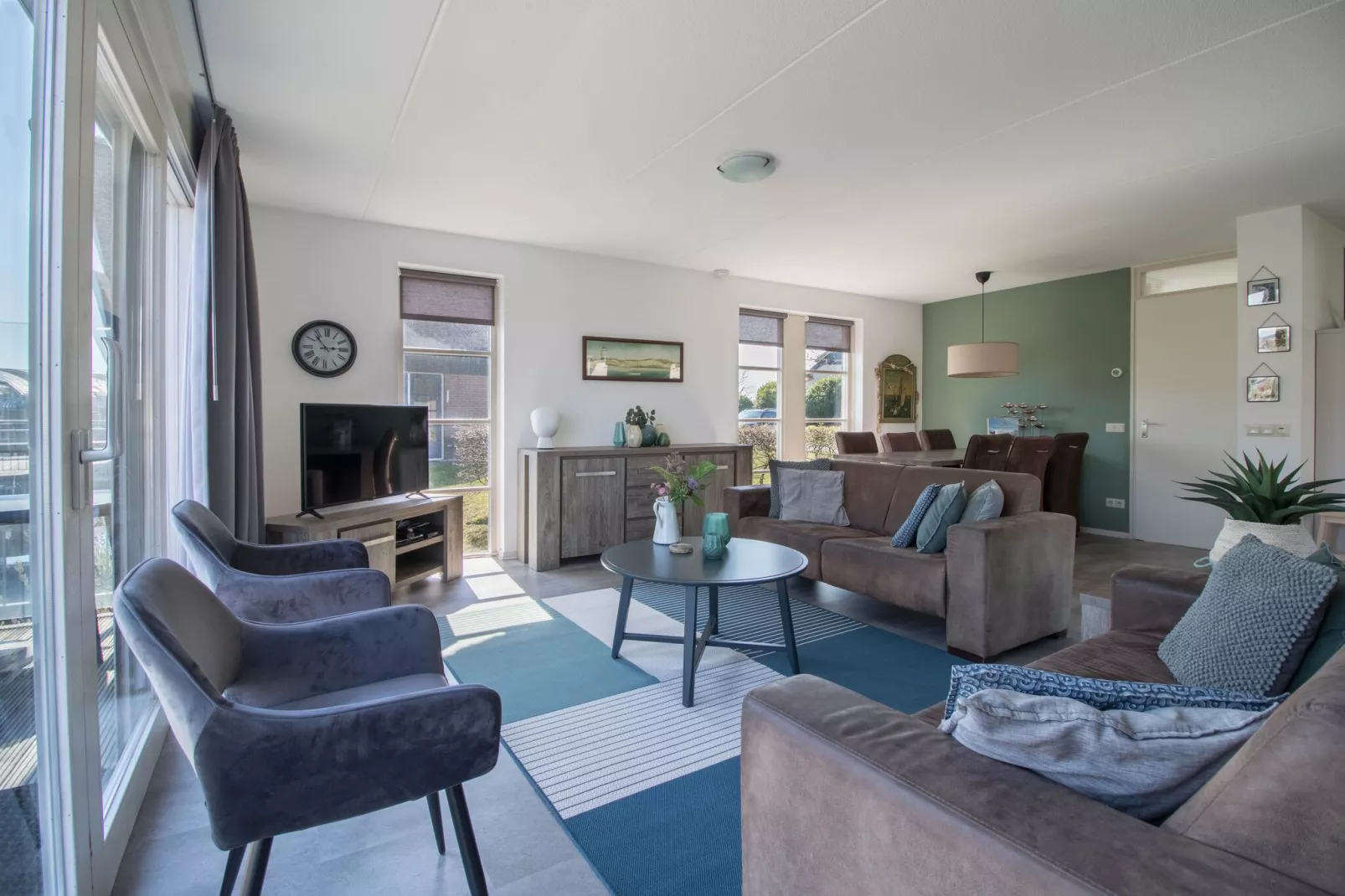 Beach Resort Makkum 35-Living room