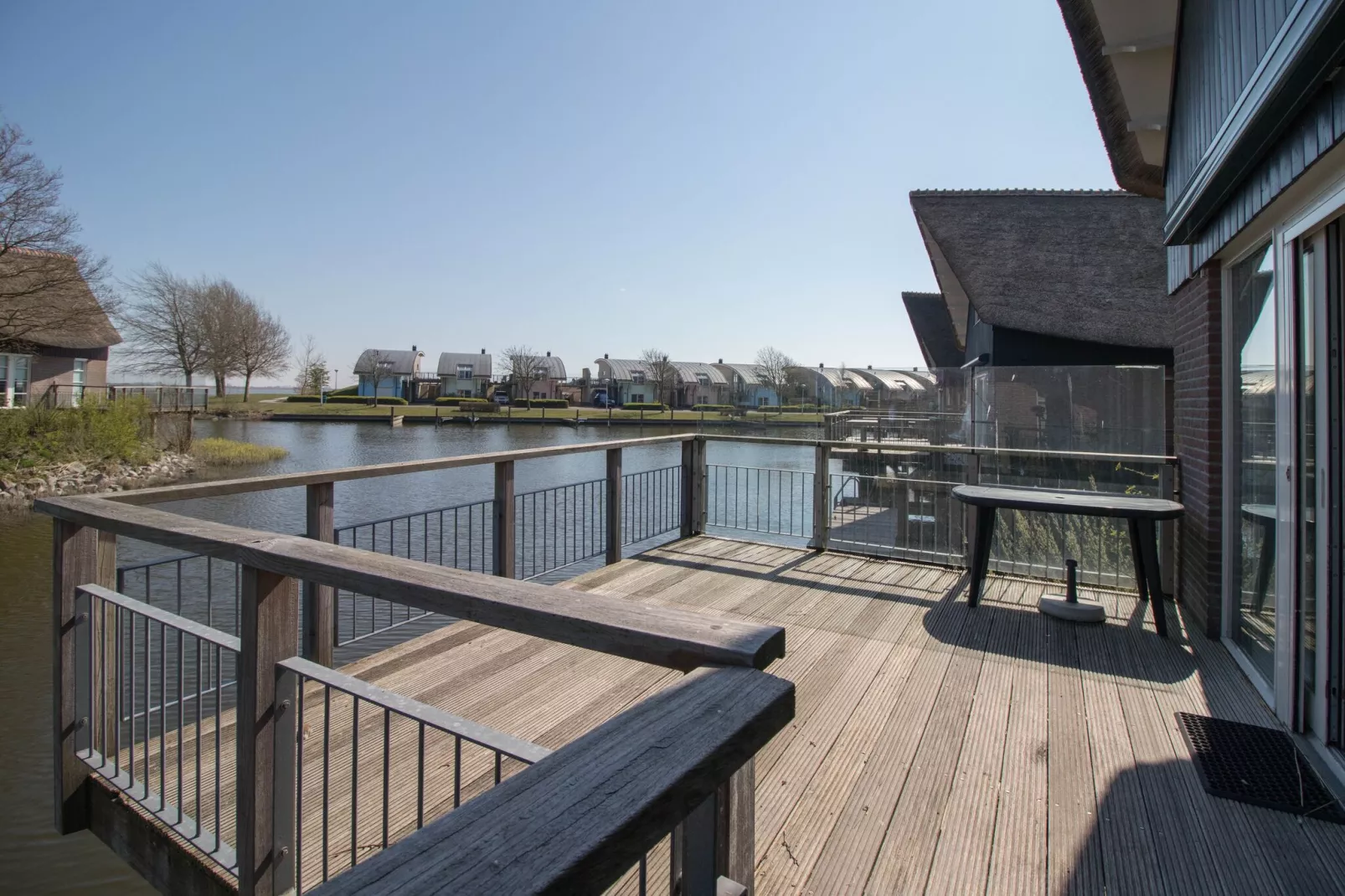 Beach Resort Makkum 35-Terrace balcony