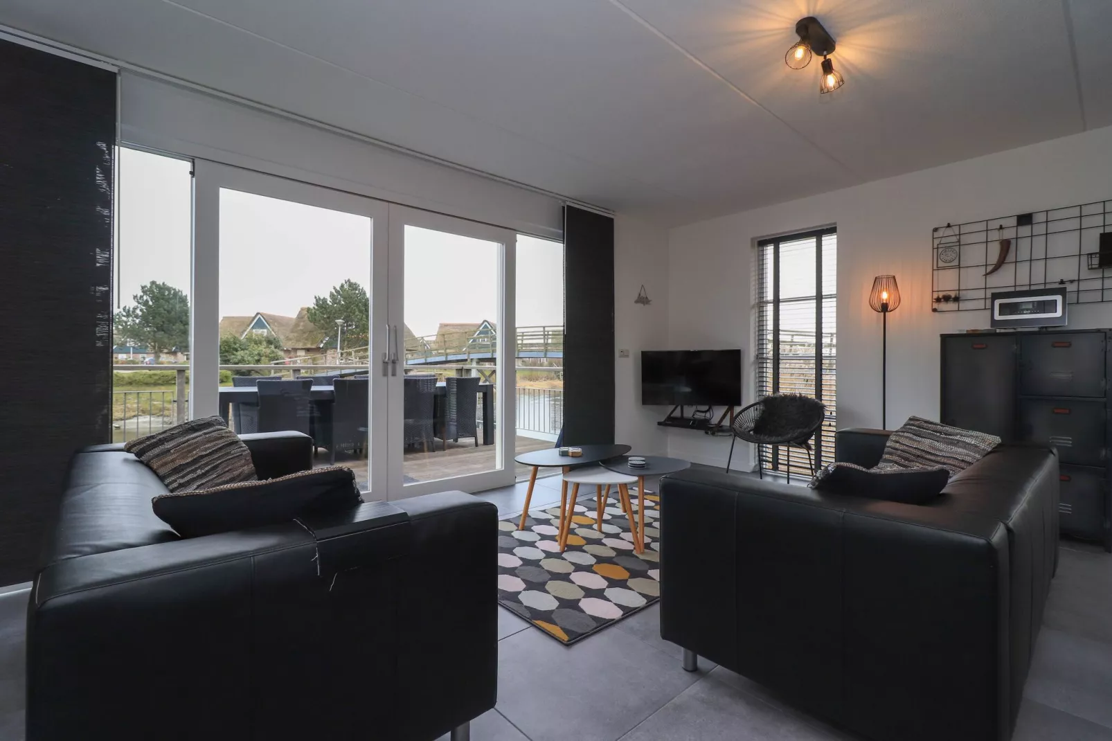 Beach Resort Makkum 36-Living room