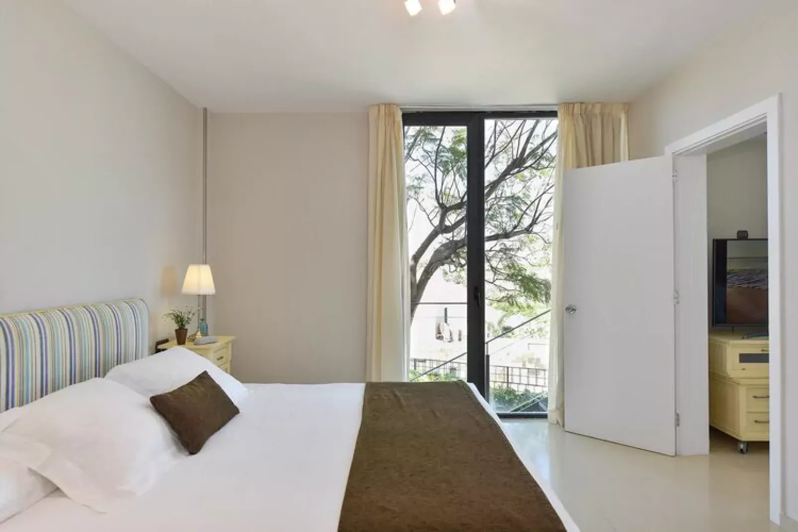 Los Lagos 36 / 5 personas-Bedroom