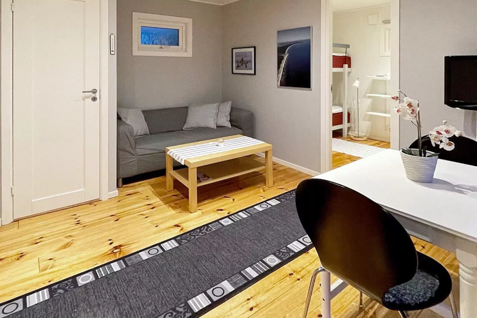 4 person holiday home in ÅHUS-By Traum-Indoor
