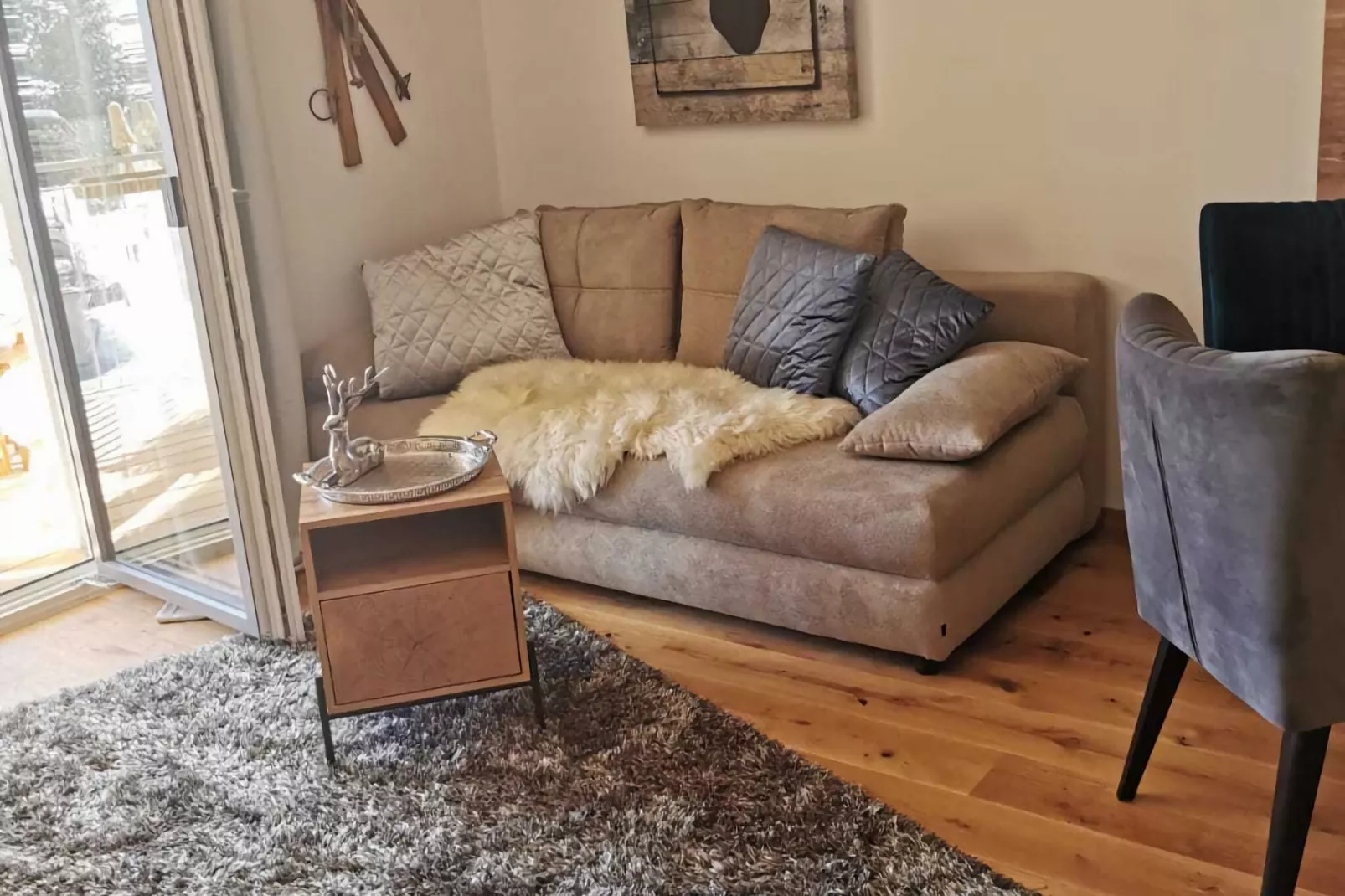 Ski & Nature Top 7-Living room