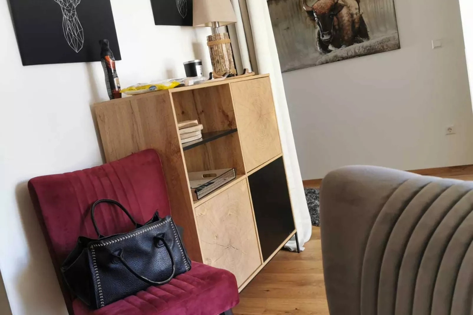 Ski & Nature Top 7-Living room