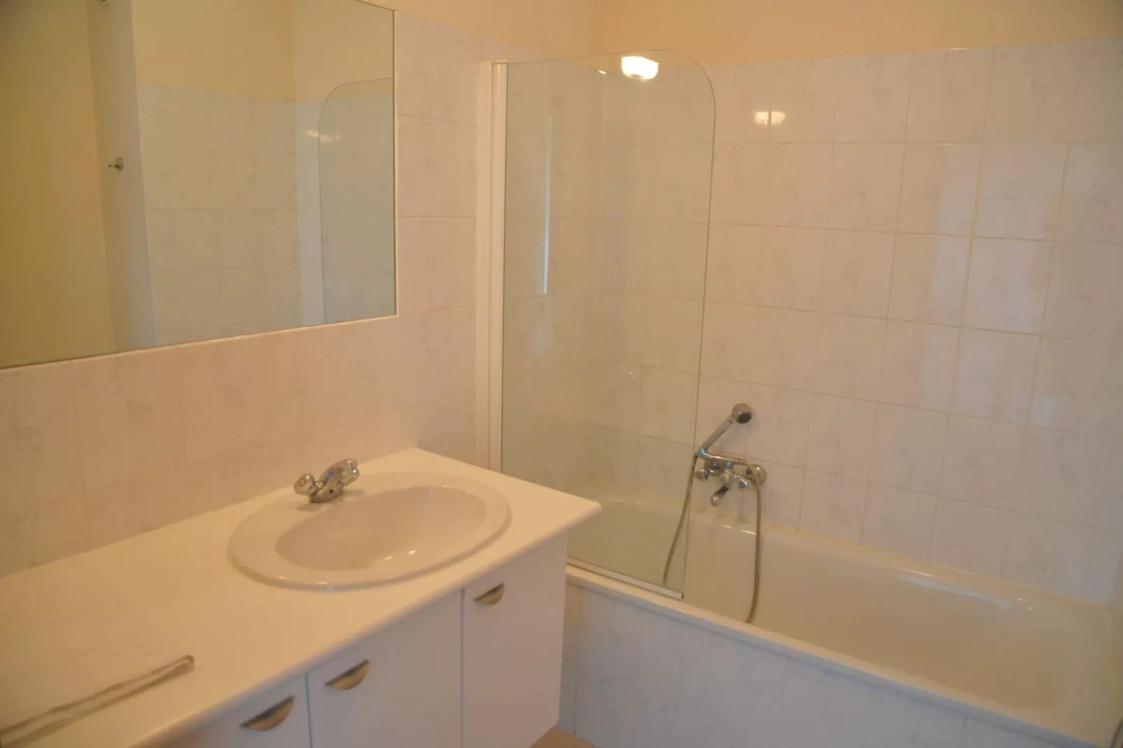Jardins du Golf A- 4p-Bathroom