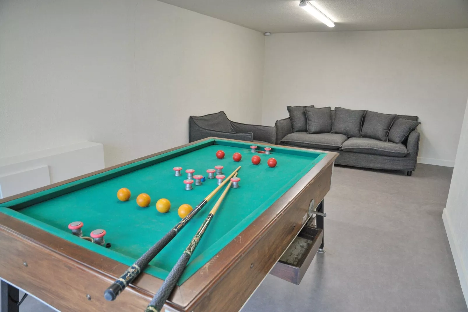 Vue de Rome-Recreation room