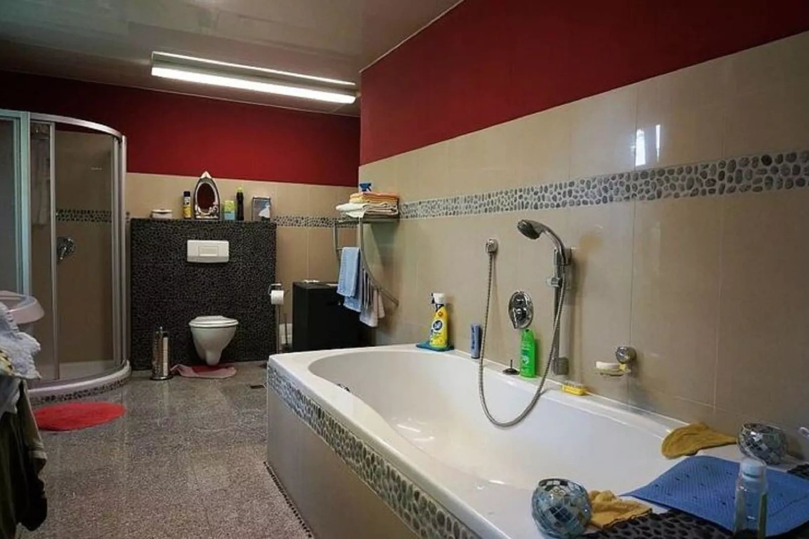 Wohnen im Gutshaus-Bathroom