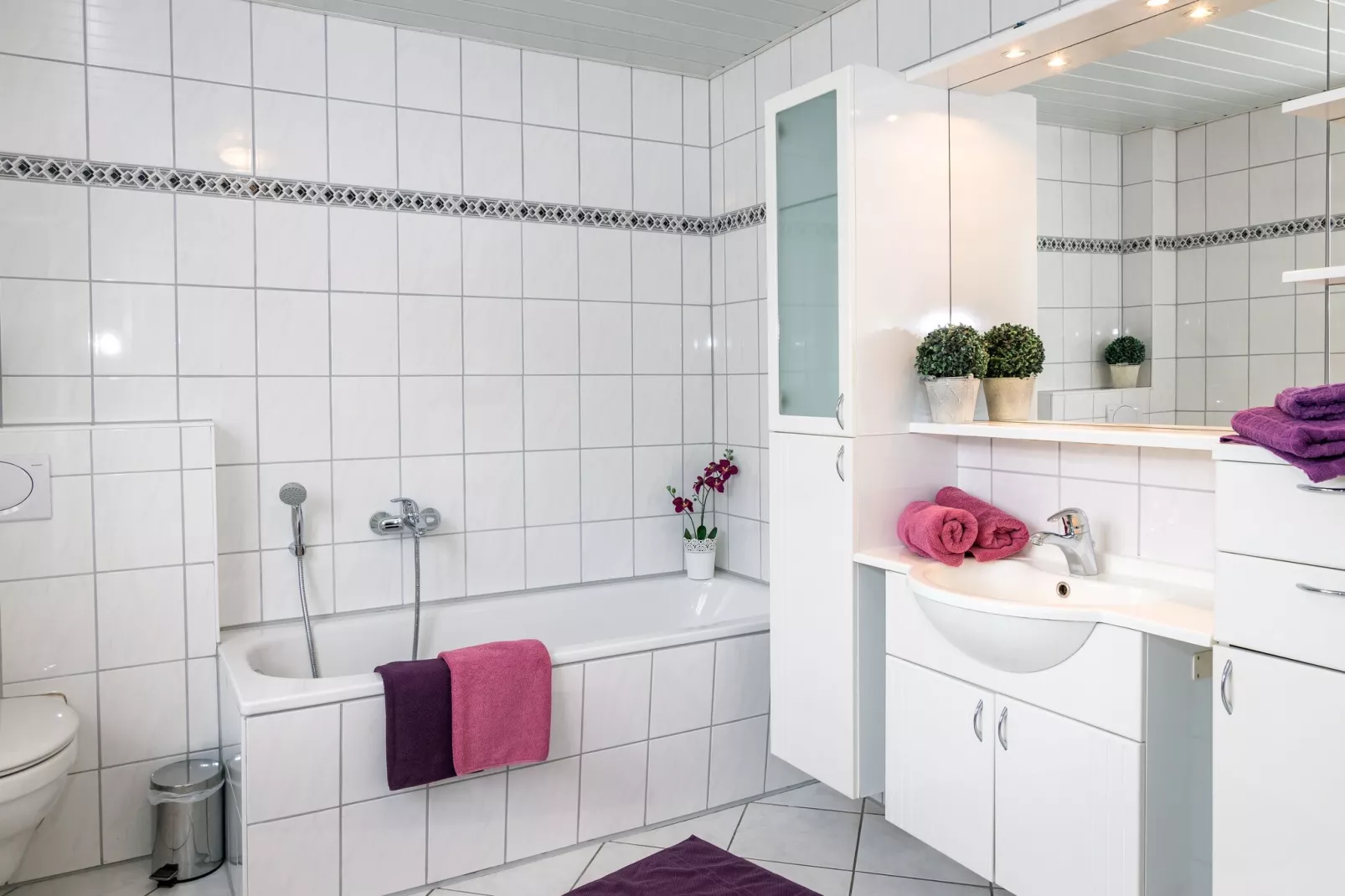 Edertal-Bathroom