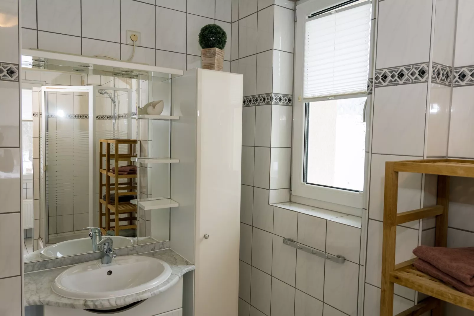 Edertal-Bathroom