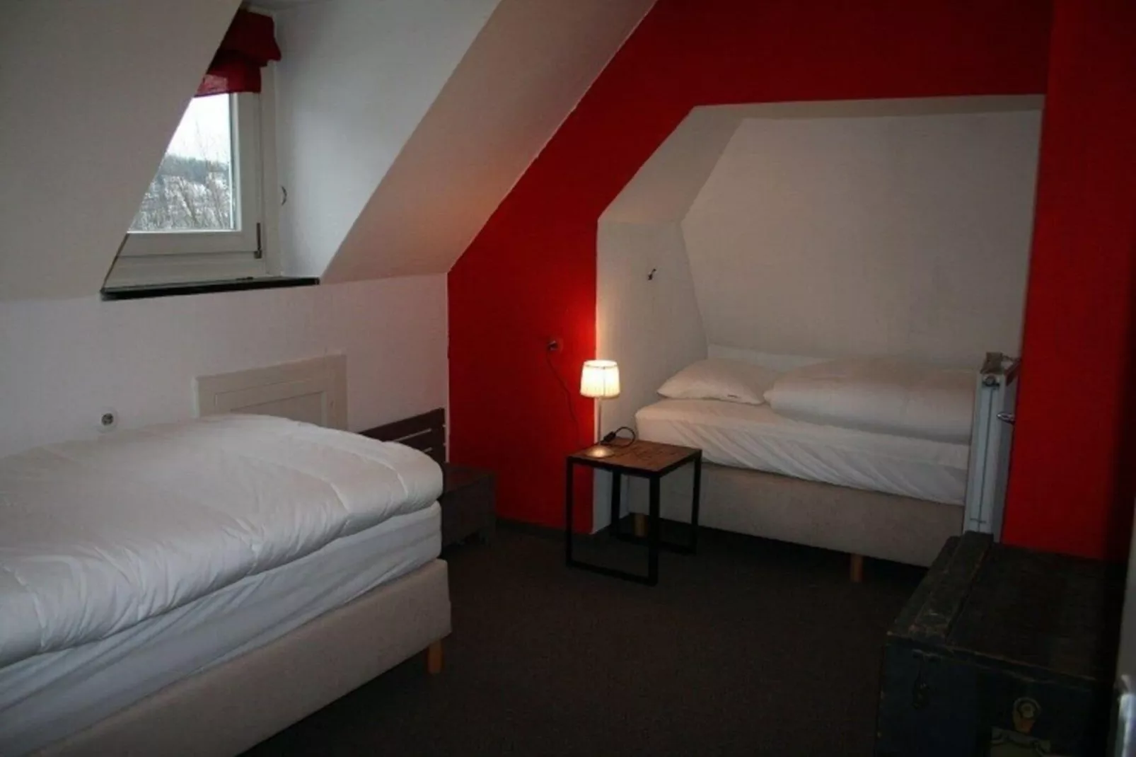 Zum Sorpetal-Schlafzimmer