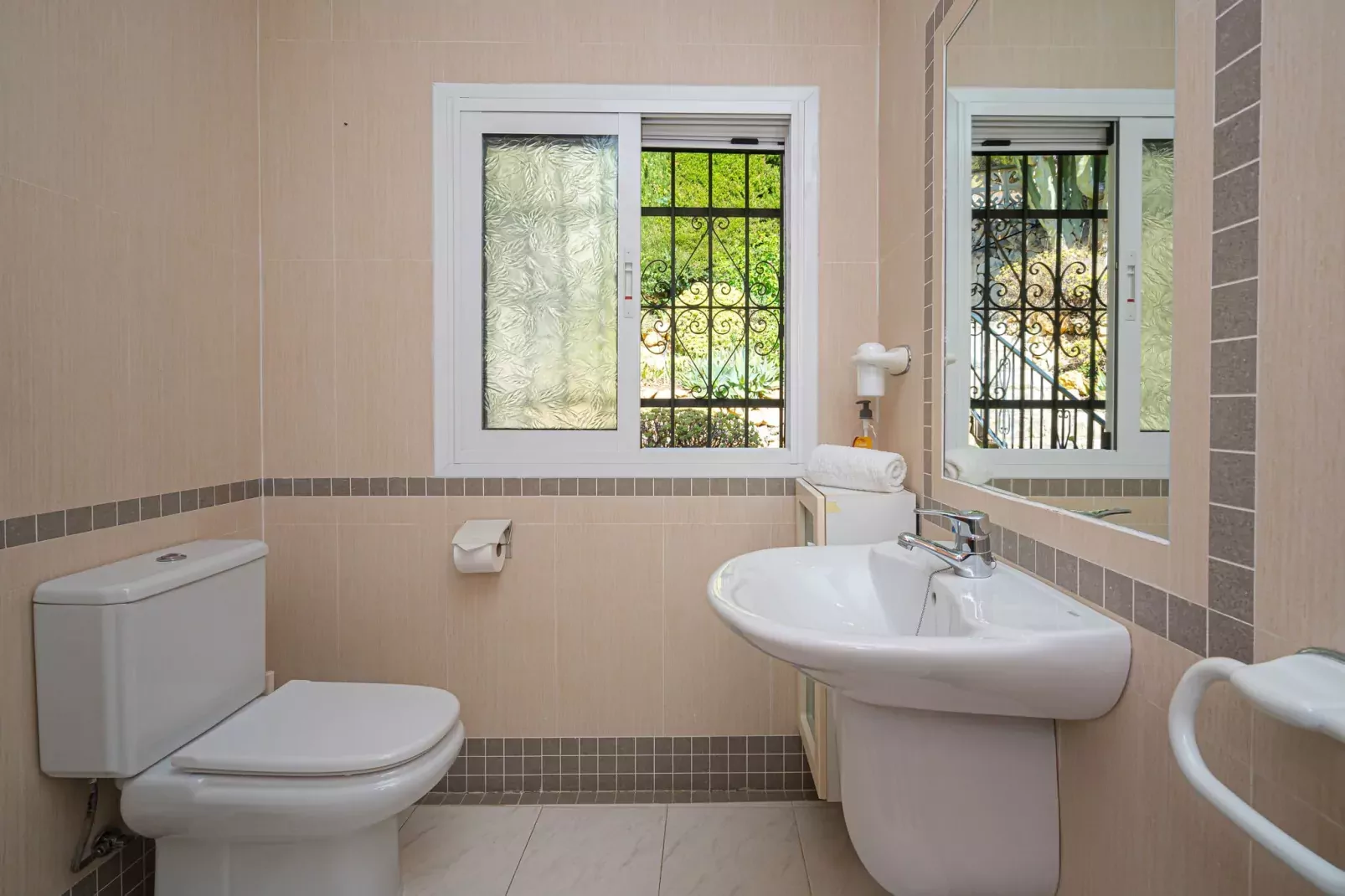 Nuestra Montana	-Salle de bain