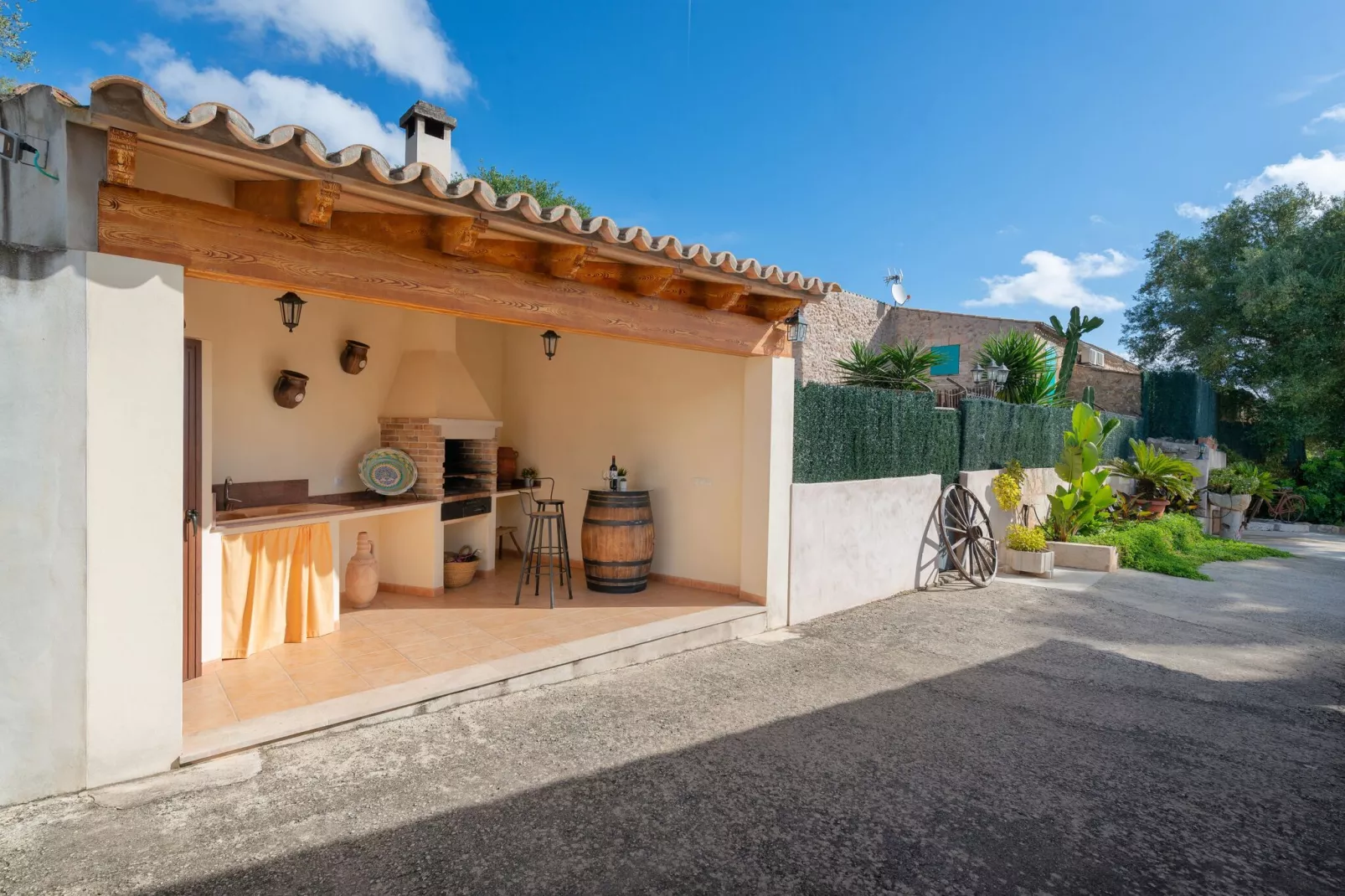 Vista Sol-Exterior summer