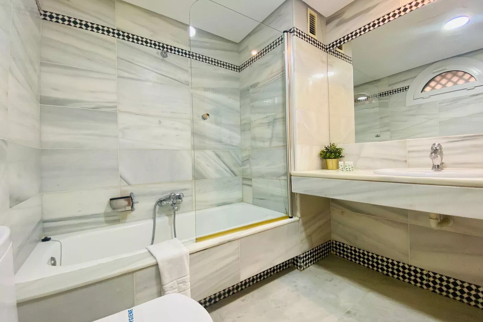 Puerto Deportivo 1-Badezimmer