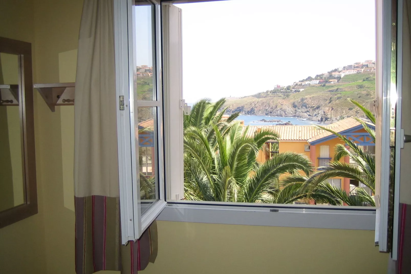 Village Des Aloes 4-View summer