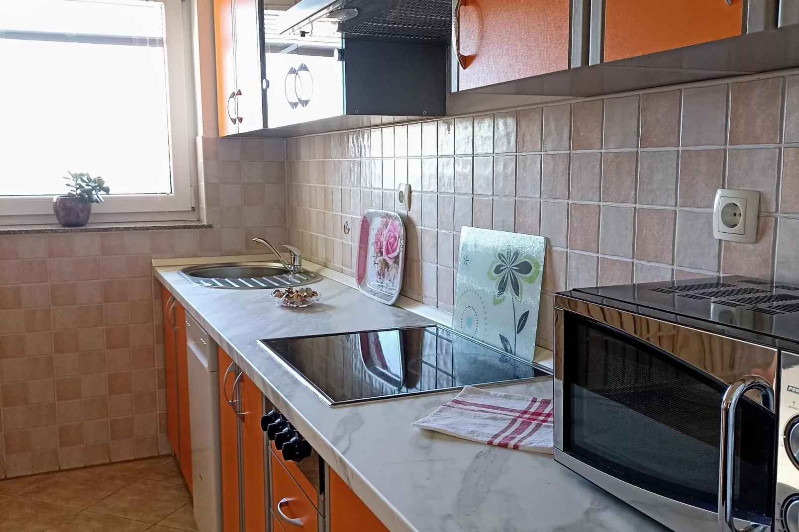 Larma-Kitchen