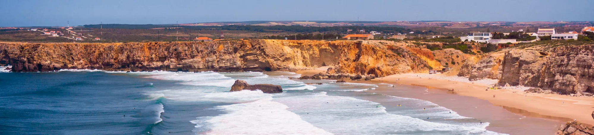 Looking to rent a holiday home, cottage, or villa in Viana do Castelo?